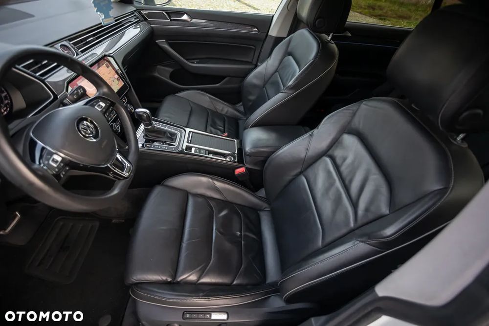 Volkswagen Arteon 2.0 TDI SCR 4Motion DSG Elegance - 17
