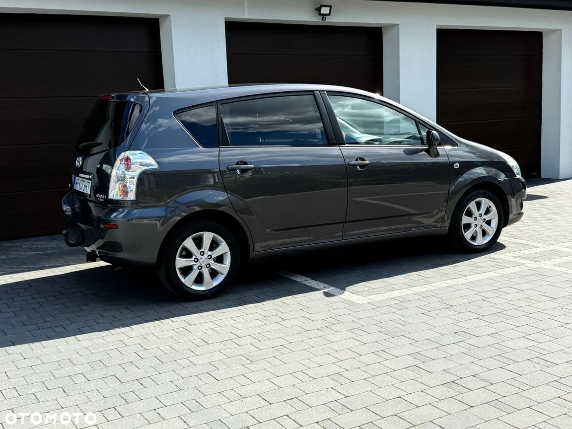Toyota Corolla Verso 1.8 Edition - 8