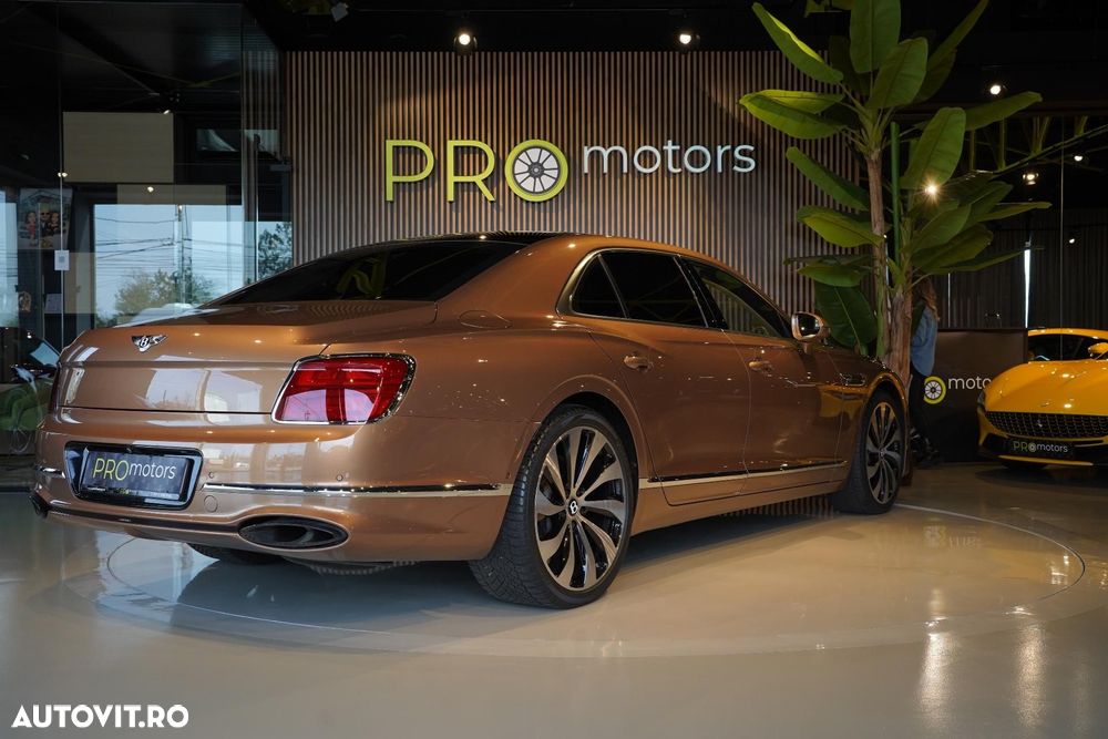 Bentley Flying Spur - 39