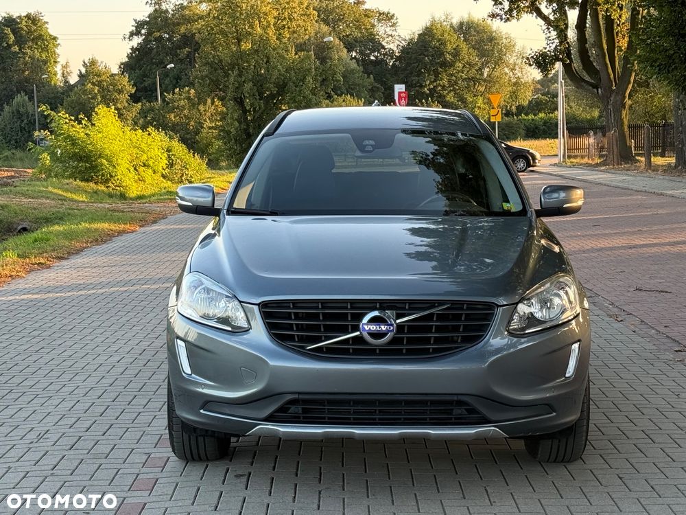 Volvo XC 60 D3 Momentum - 4