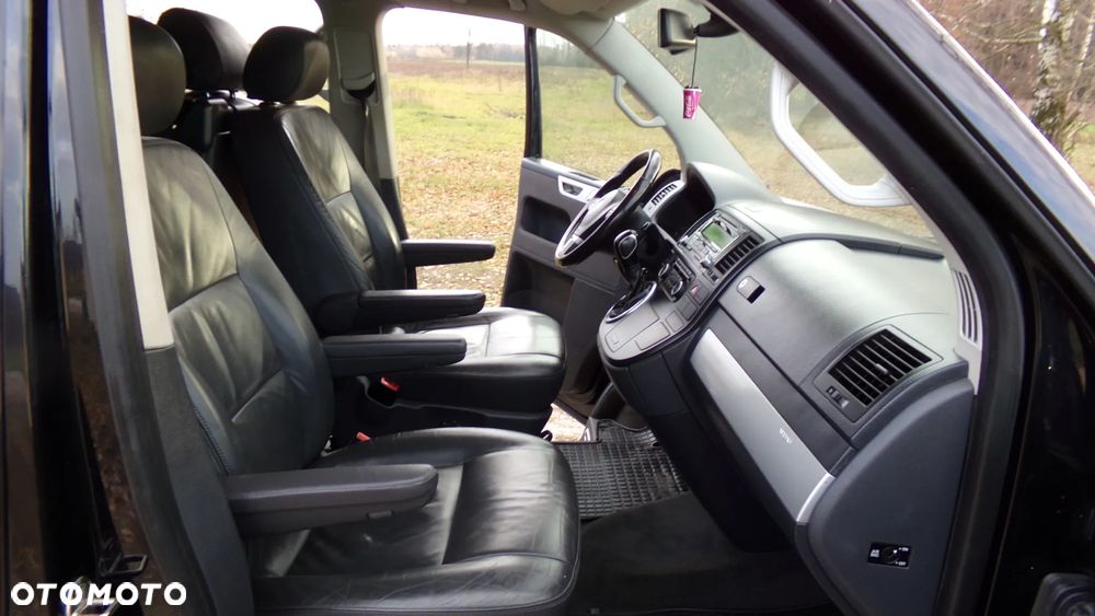 Volkswagen Multivan - 14