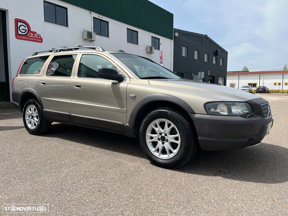 Volvo XC 70 D5 Nivel 2 Auto. - 8