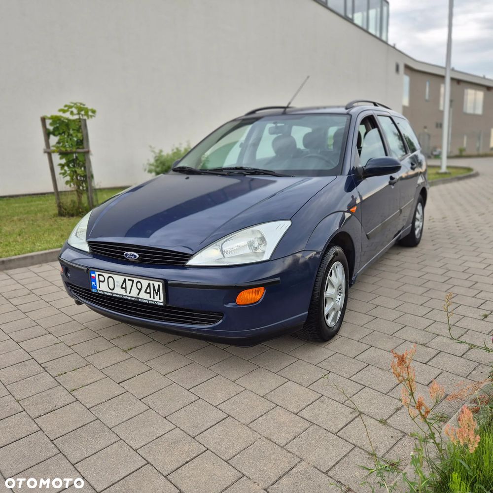 Ford Focus 1.4 Trend - 5