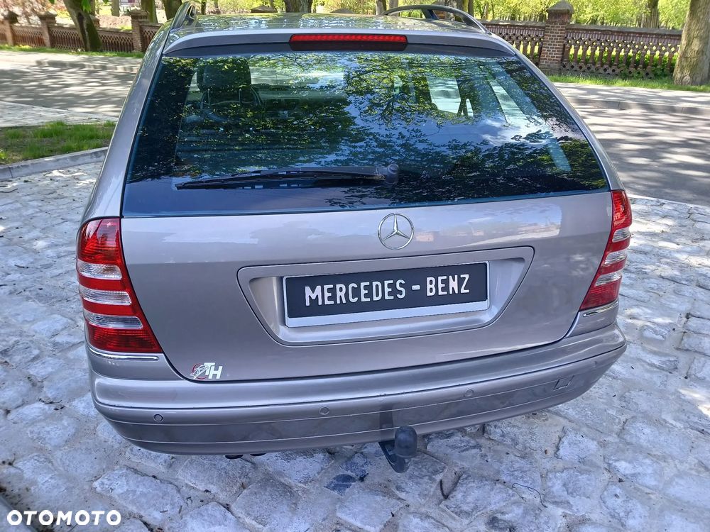 Mercedes-Benz Klasa C 180 Kompressor Automatik Avantgarde - 2