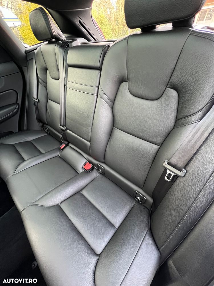 Volvo XC 60 D3 Inscription - 28