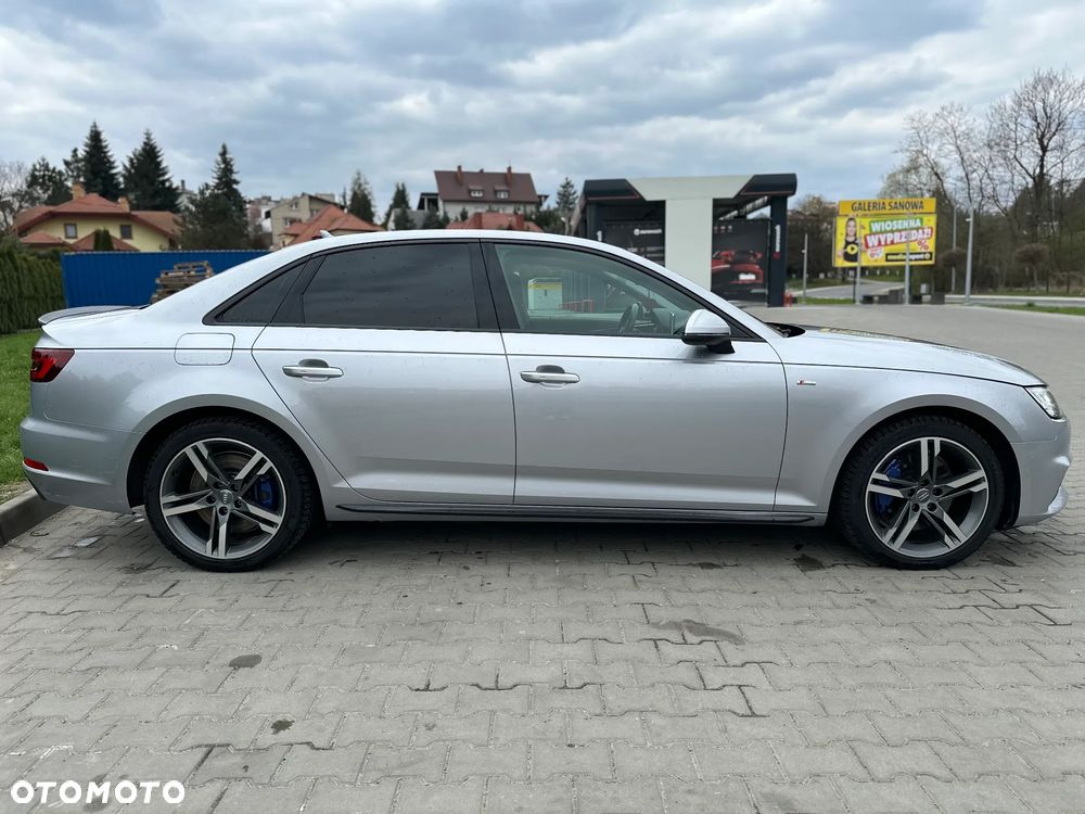 Audi A4 Limousine - 3