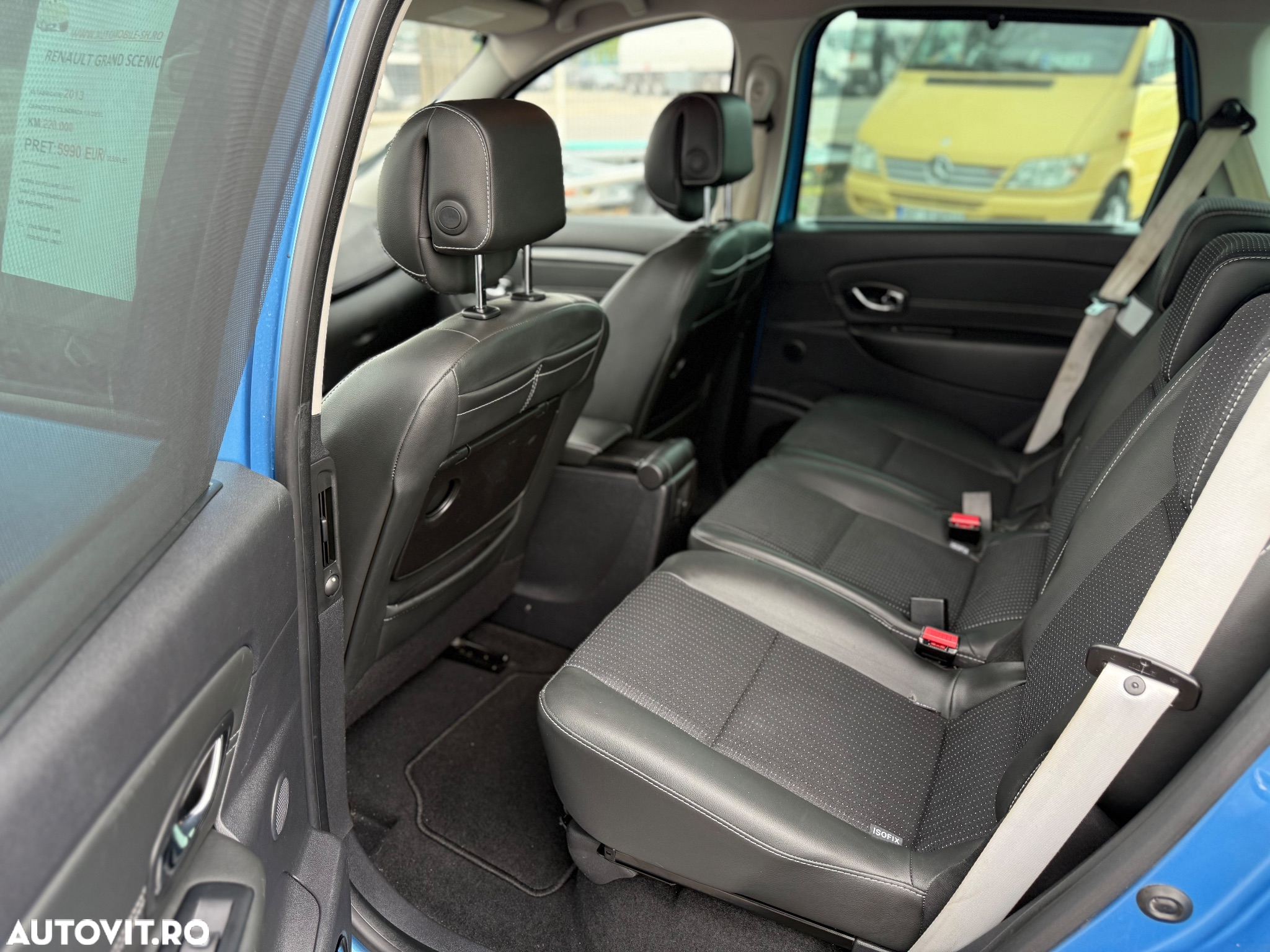 Renault Grand Scenic ENERGY dCi 130 Start & Stop Bose Edition - 9