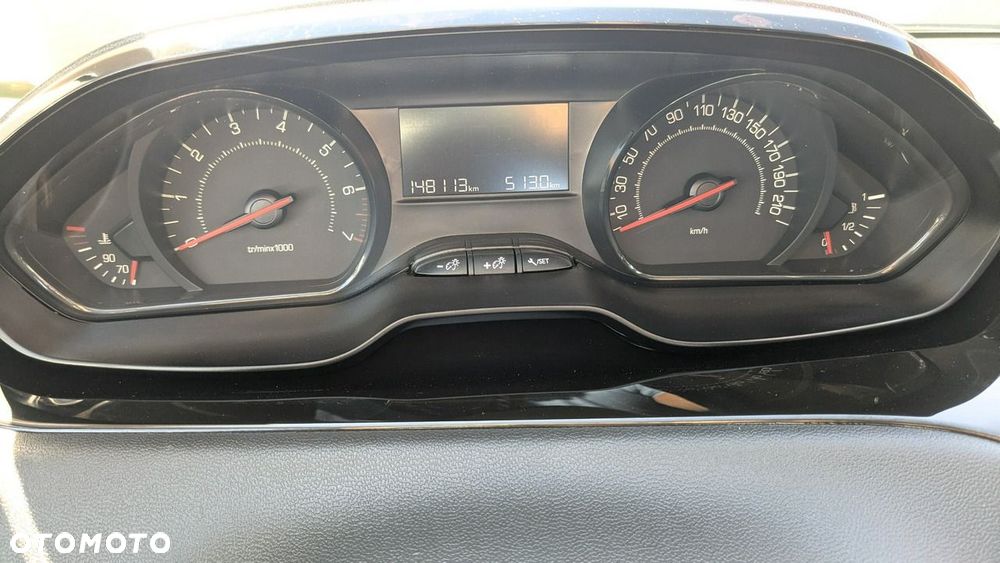 Peugeot 208 1.0 VTi Active - 21
