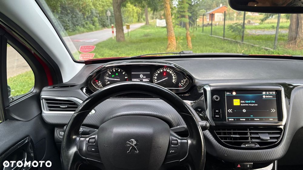 Peugeot 208 PureTech 82 Start & Stop Allure - 30