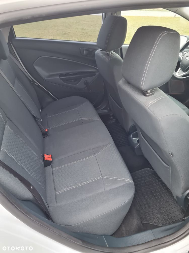 Ford Fiesta 1.25 Titanium - 15