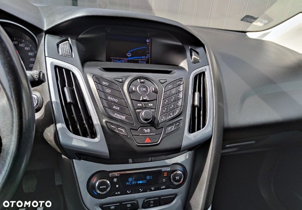 Ford Focus 1.6 TDCi DPF Start-Stopp-System Titanium - 26