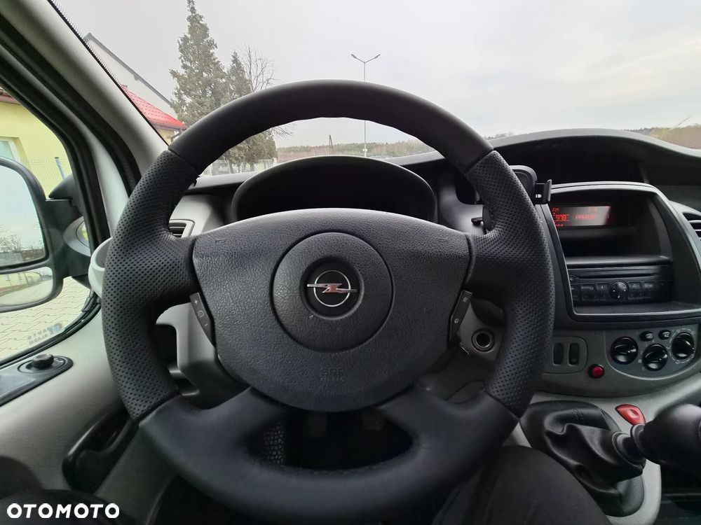 Opel Vivaro - 31