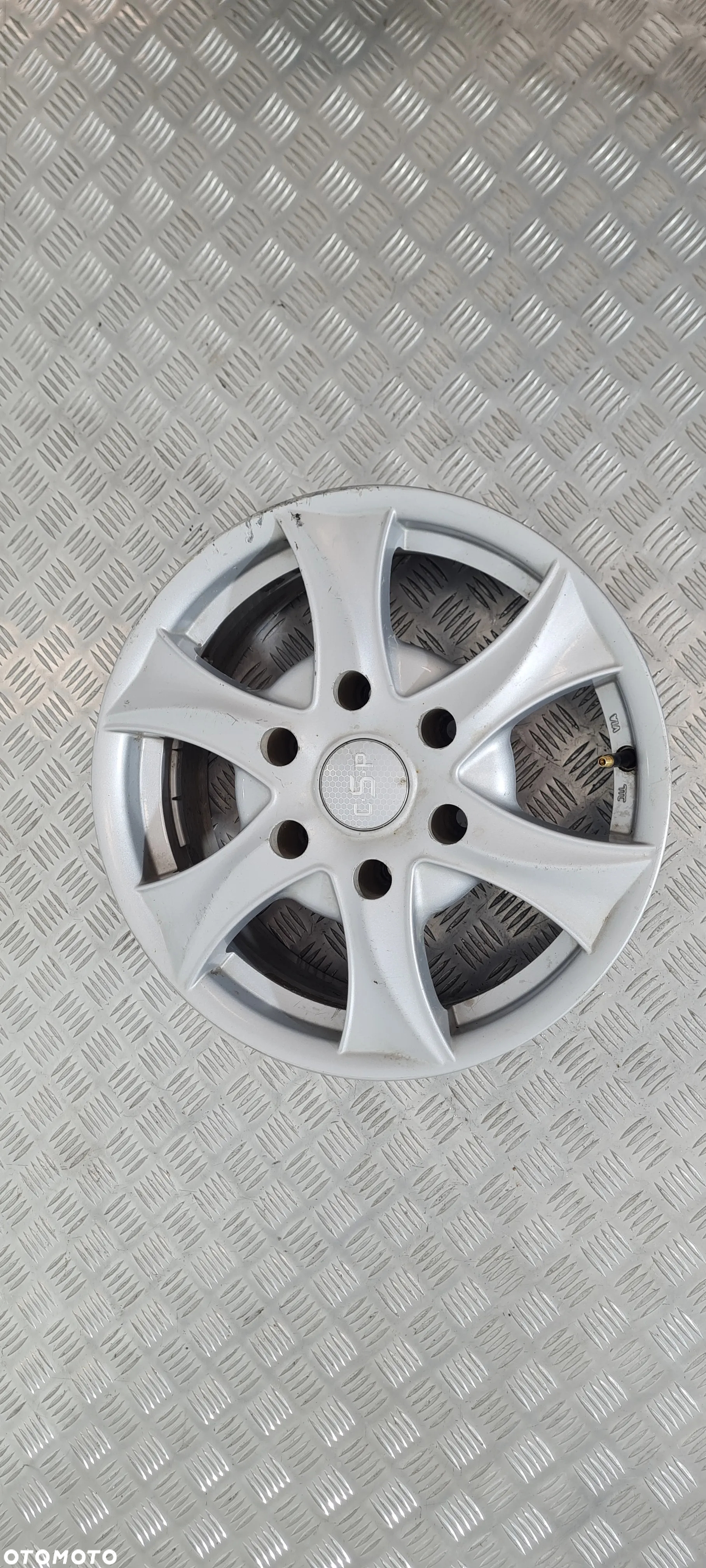 Isuzu D-Max I Felga Aluminiowa 16 - 5
