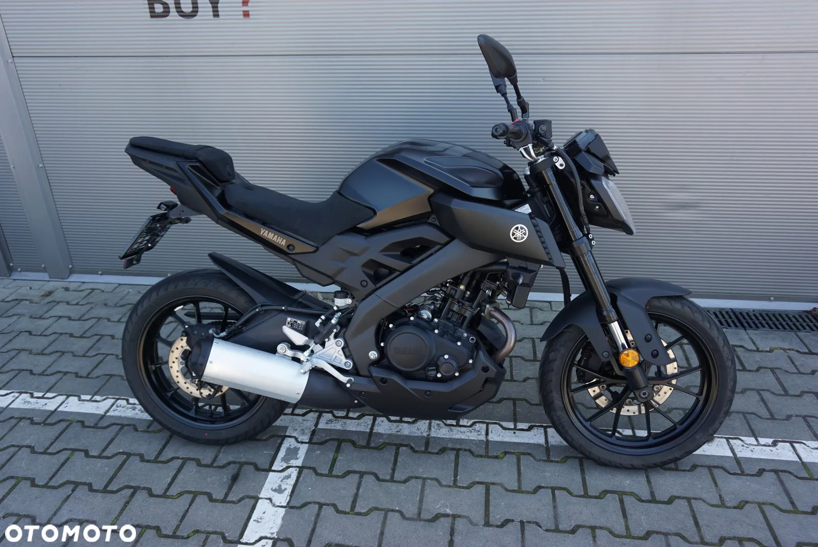 Yamaha MT - 2