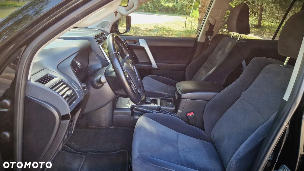 Toyota Land Cruiser LC 2.8 D-4D Prado - 33