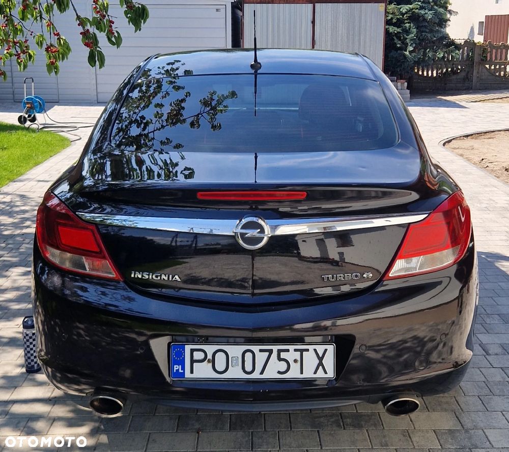 Opel Insignia 2.0 T Sport 4x4 - 9