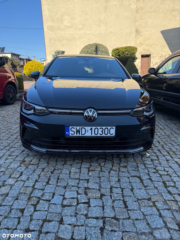 Volkswagen Golf 1.5 eTSI mHEV R-Line DSG - 2