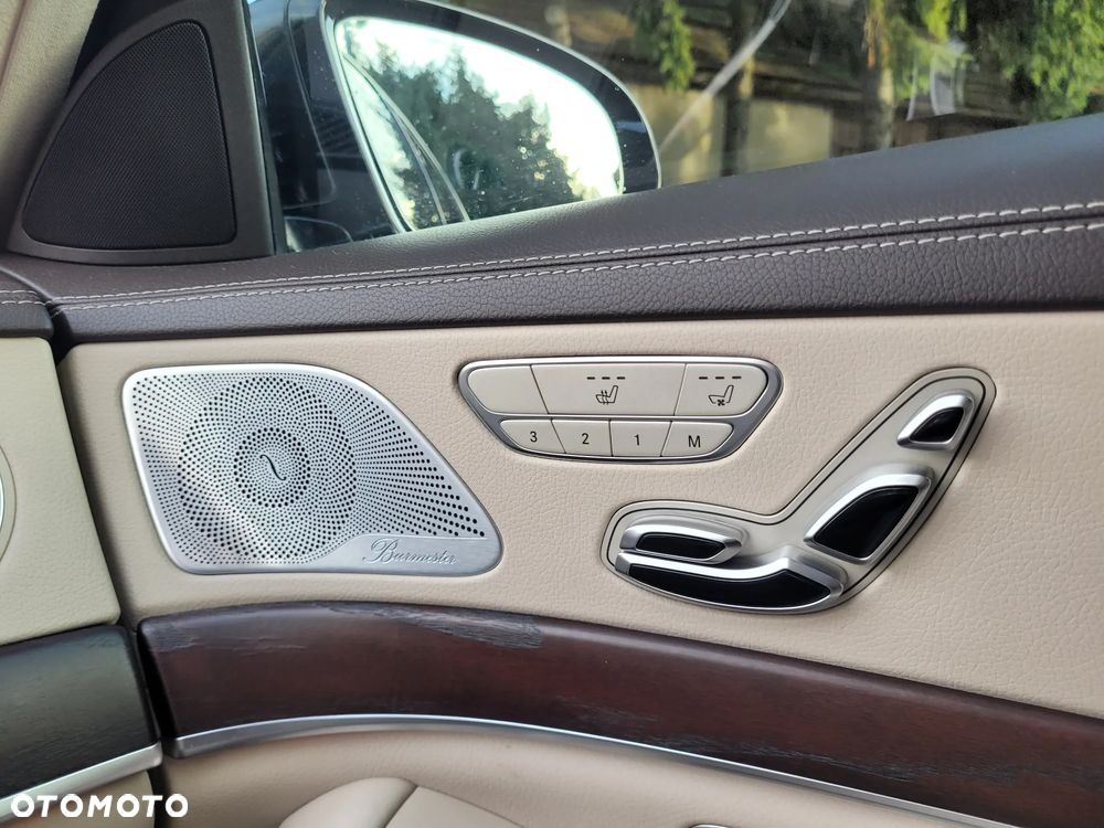 Mercedes-Benz Klasa S 400 d 4-Matic L 9G-TRONIC - 36