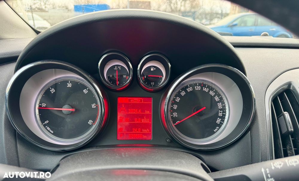 Opel Astra 2.0 CDTI DPF Automatik Sport - 24