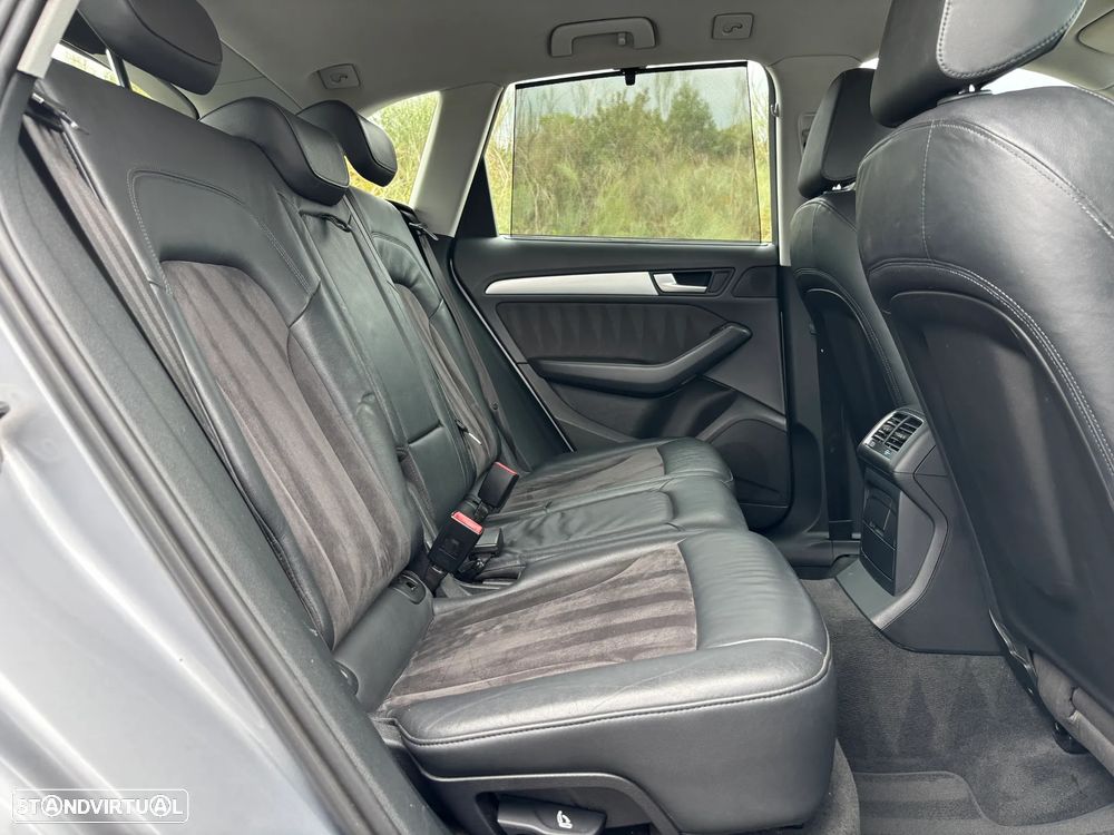 Audi Q5 2.0 TDI Business Line S-line - 29