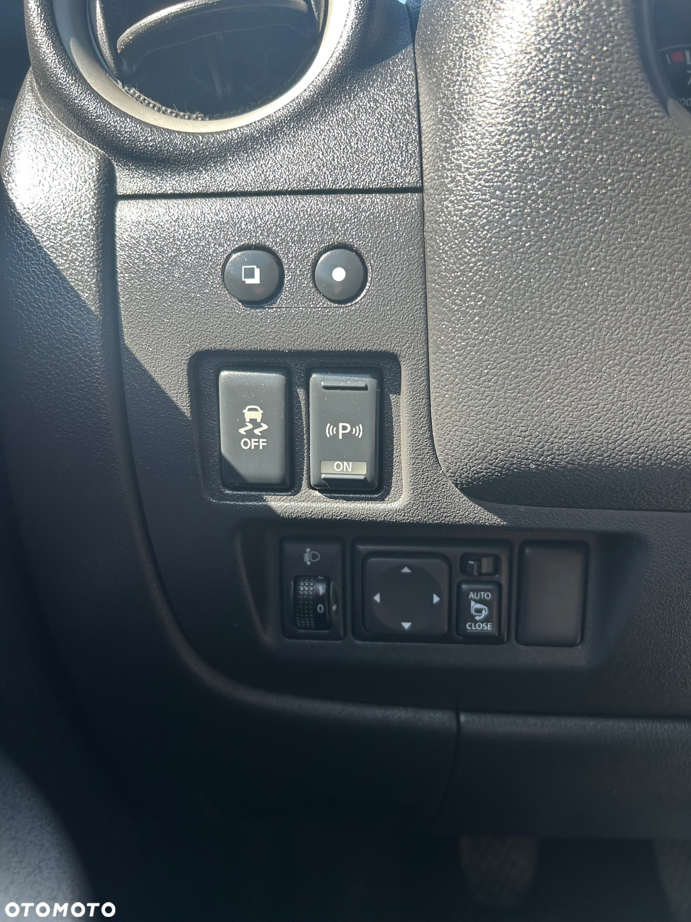 Nissan Micra 1.2 30 Jahre Edition - 27