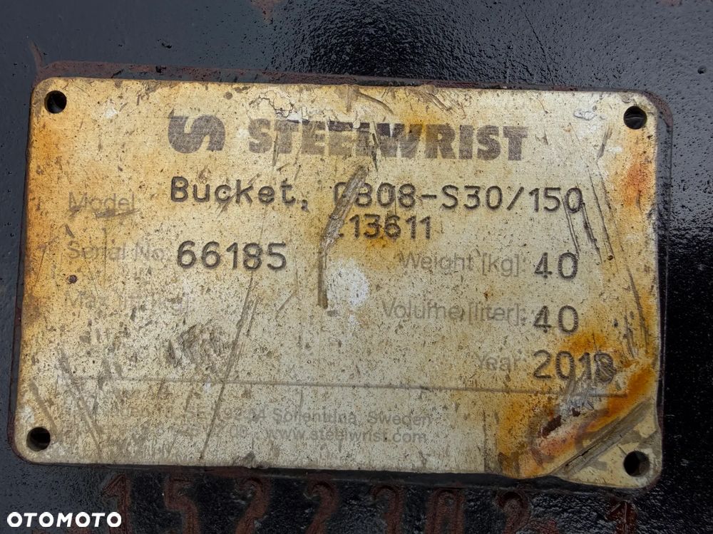 Yanmar SV08-1AS Japońska Minikoparka Koparka 1,1 tony. Maszyna jak Nowa. 2017rok. Pochodzi z Norweskiego Gospodarstwa Ogrodniczego! 2 łyżki. Rozsuwane Podwozie. Dokumentacja. Dodatkowe sekscje Hydrauliczne na młot lub wiertnice. Ani deka luzów czy wycieków. Szybkozłącze. Oryginalne łyżki Steelwrist! Skrętne ramię. OKAZJA Zadbana Maszyna! Bardzo oszczędny silnik Yanmar. Mocne pompy Hydrauliczne!! - 29