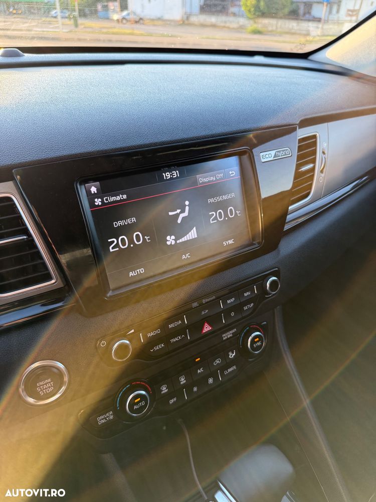 Kia Niro 1.6 GDI 6DCT HEV Comfort - 24