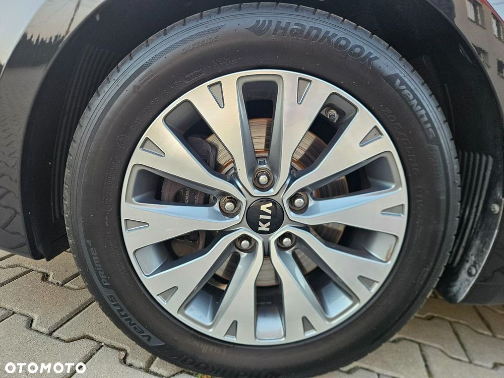 Kia Ceed 1.6 GDI ISG Dream-Team Edition - 38