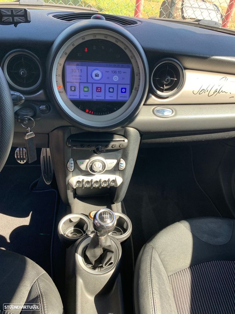 MINI Clubman Cooper D - 23