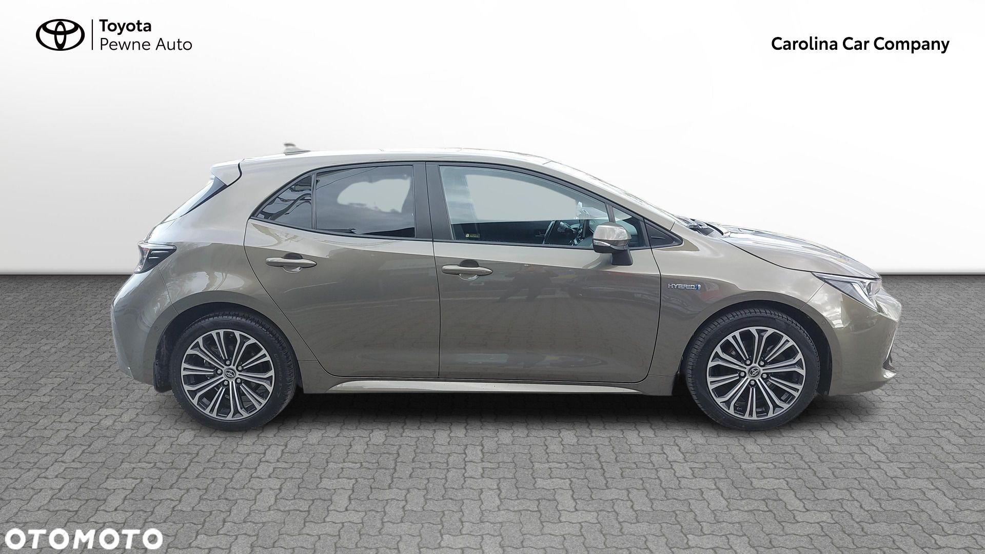 Toyota Corolla 2.0 Hybrid Comfort - 23