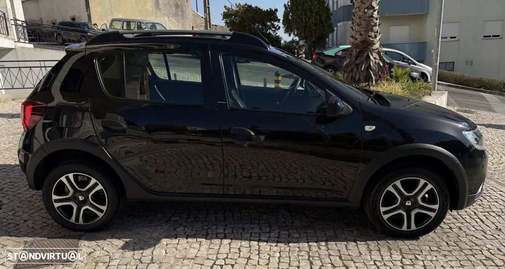 Dacia Sandero 1.5 dCi Stepway - 10