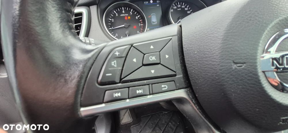 Nissan Qashqai 1.3 DIG-T DCT N-CONNECTA - 14