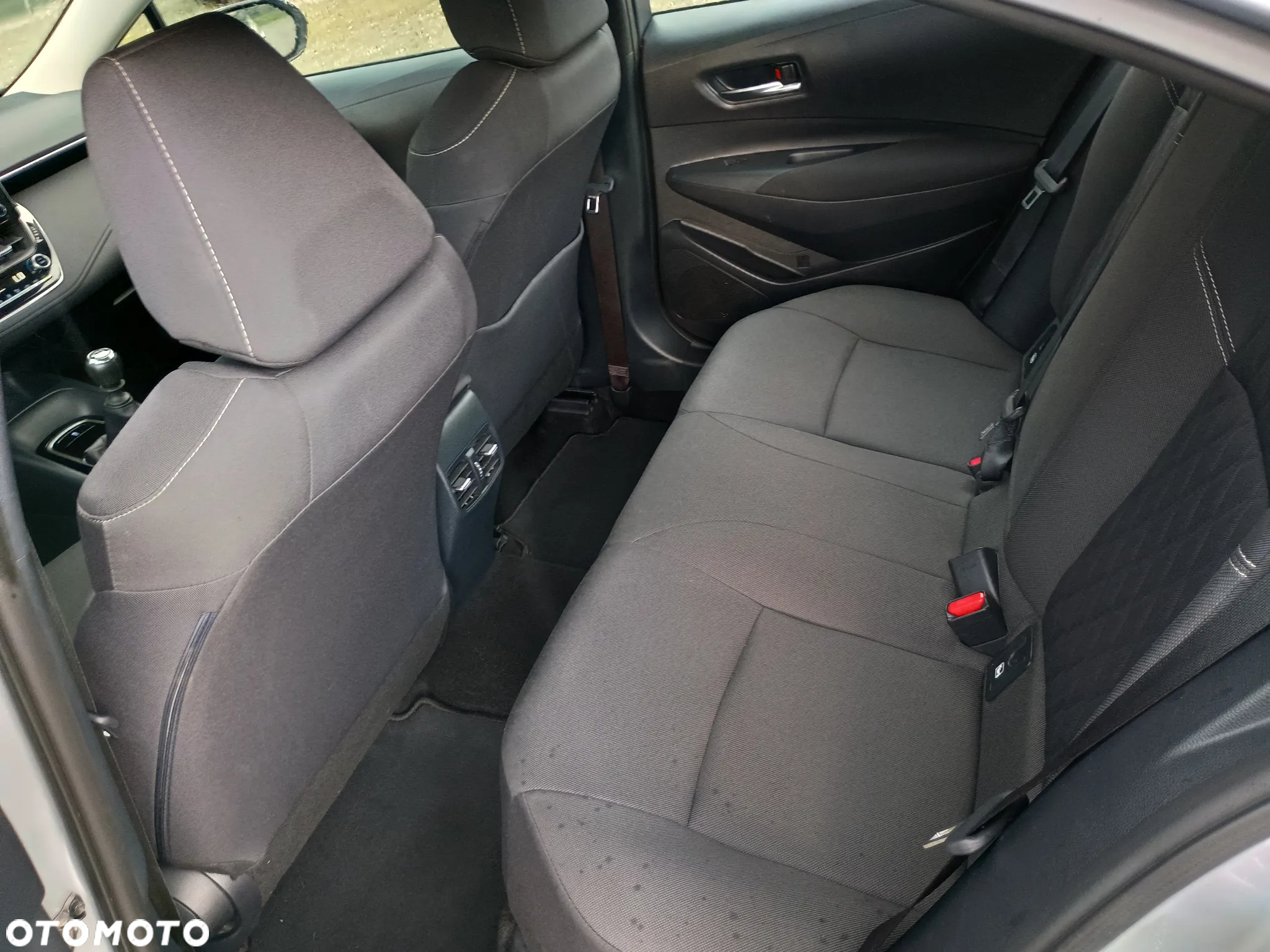 Toyota Corolla 1.5 Comfort - 24