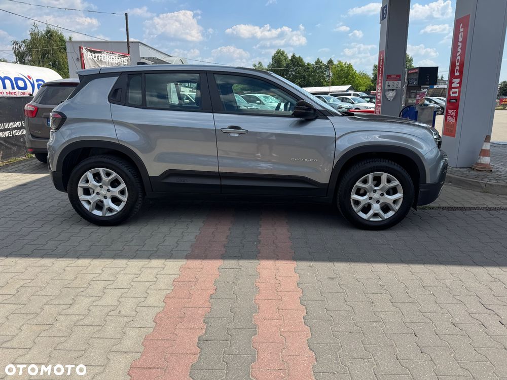 Jeep Avenger 1.2 GSE T3 Turbo-Benzin GDI Altitude - 6