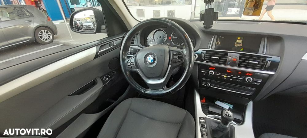 BMW X3 xDrive20d - 9