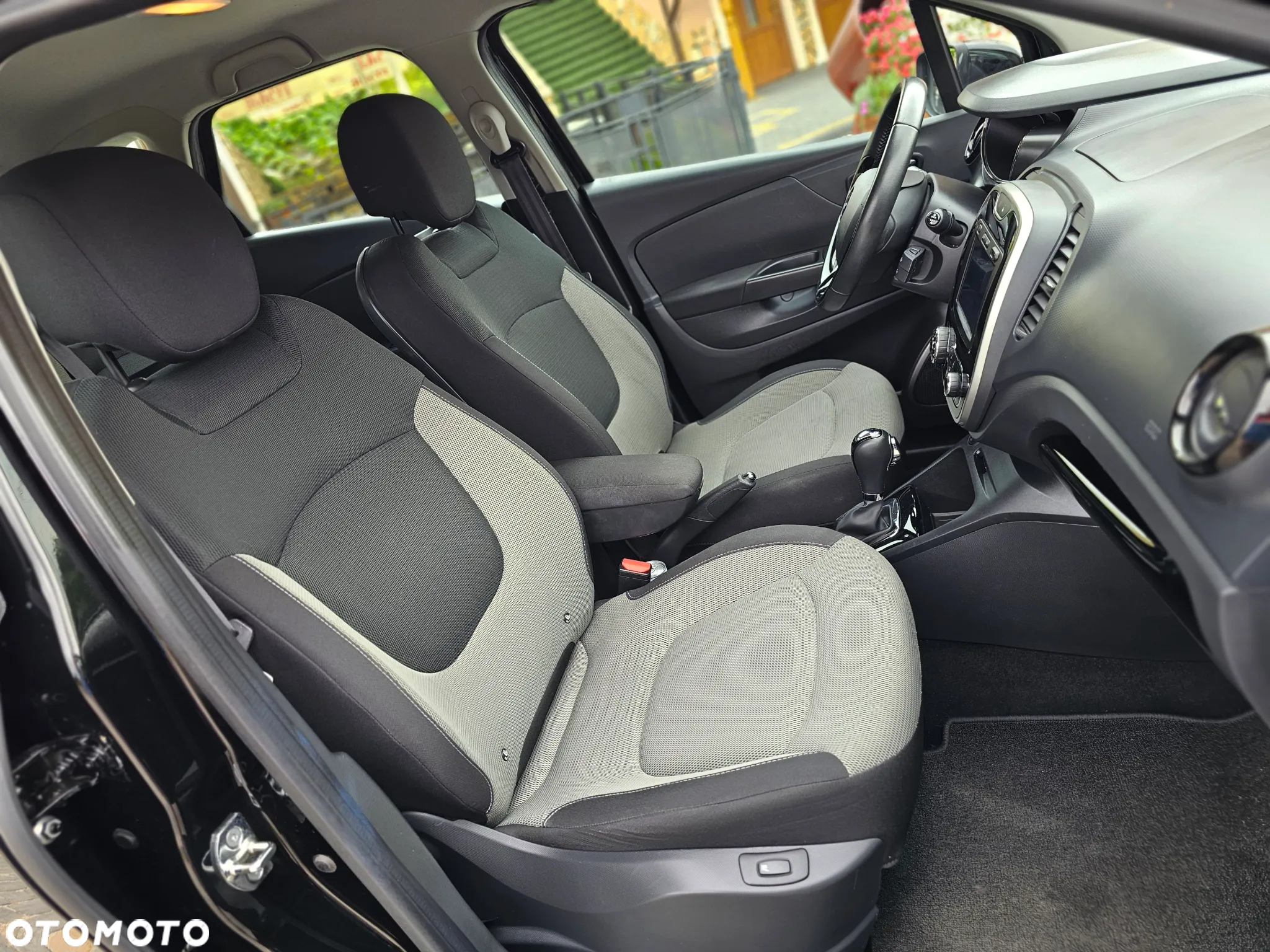 Renault Captur dCi 90 EDC Dynamique - 7