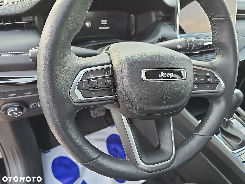 Jeep Compass - 17