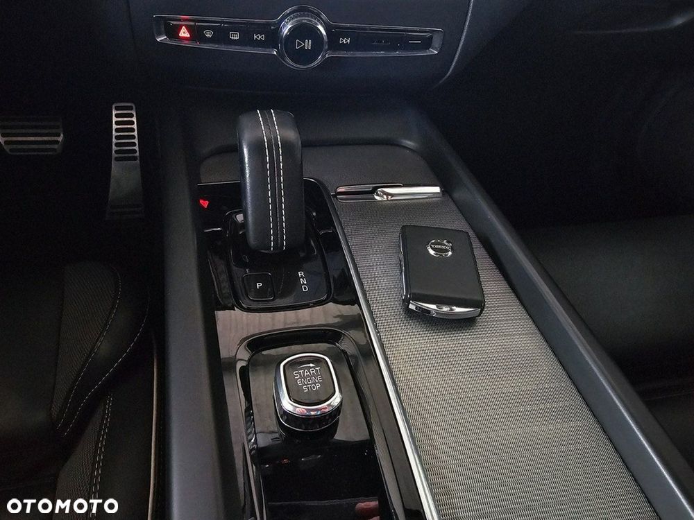 Volvo XC 60 - 21