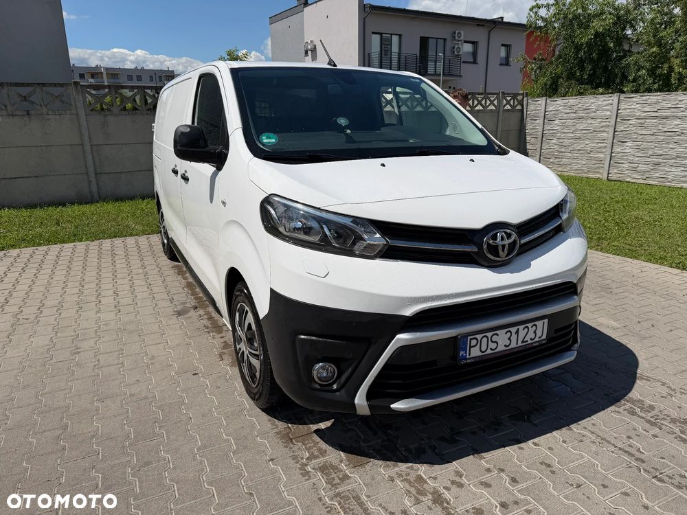 Toyota Proace - 8