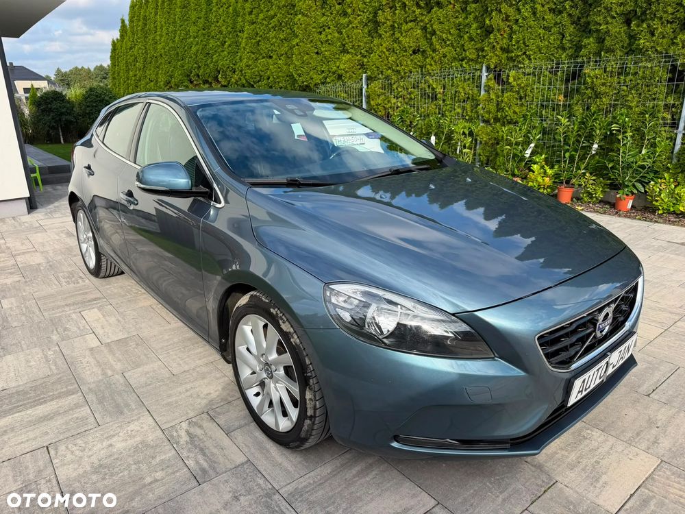 Volvo V40 D2 Summum - 31