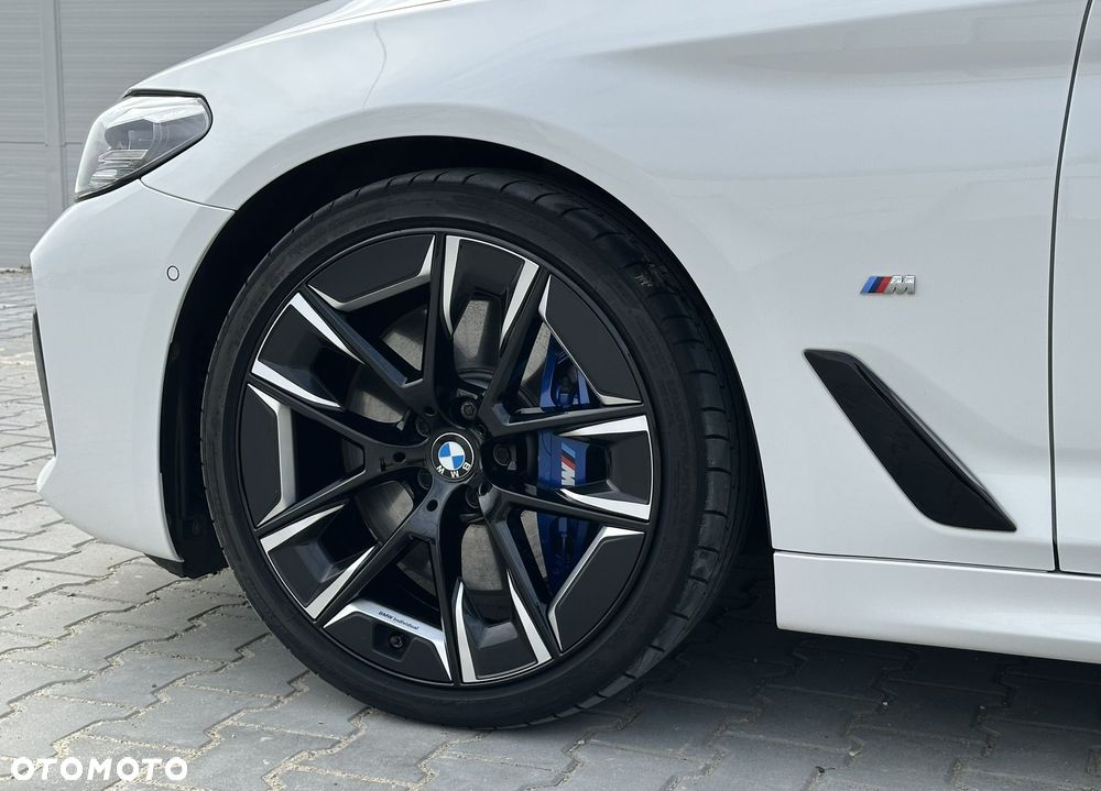 BMW Seria 5 530d xDrive M Sport Edition - 15