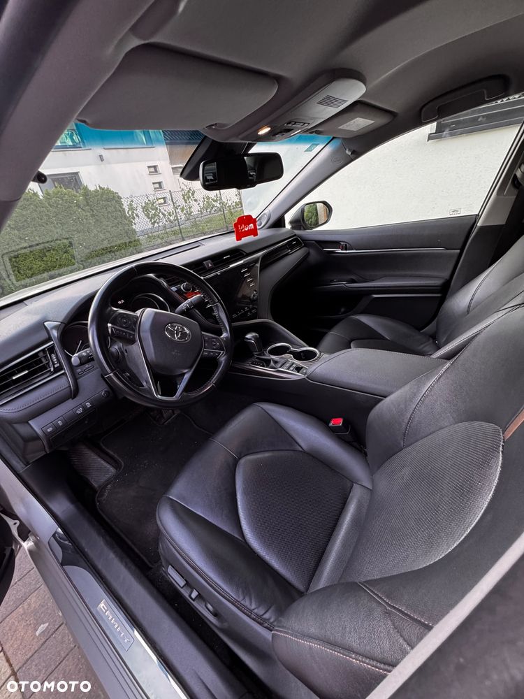 Toyota Camry 2.5 Hybrid Executive CVT - 5