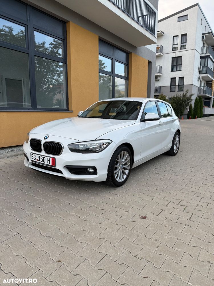 BMW Seria 1 118i Sport Line Shadow - 4