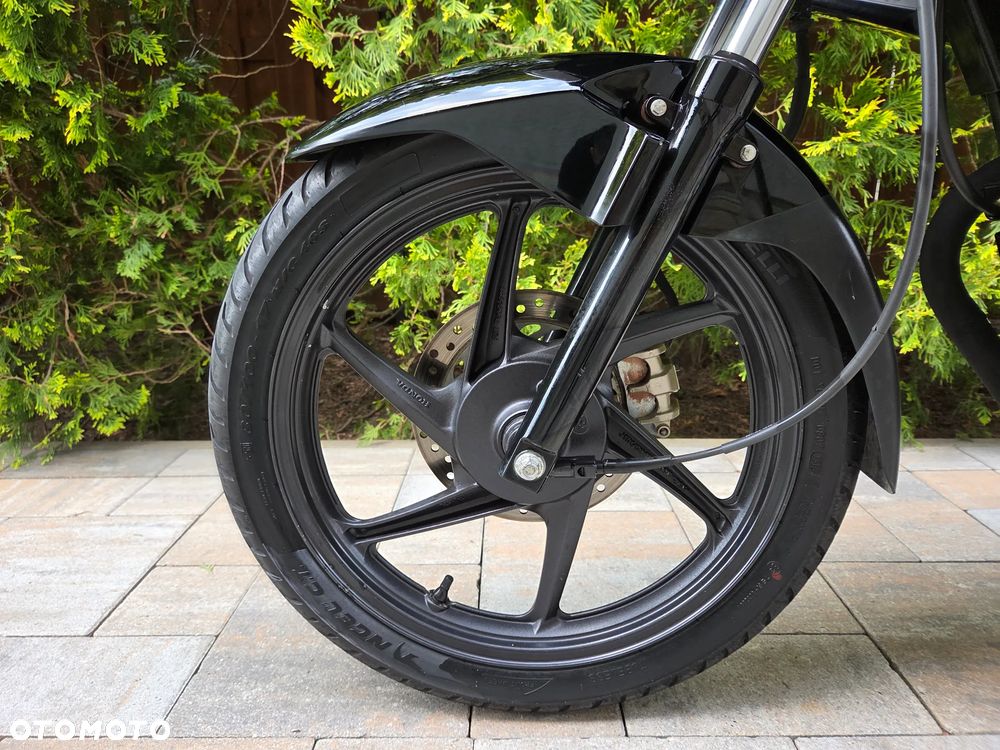 Honda CBF - 22
