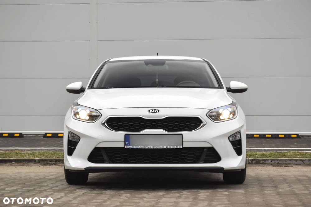 Kia Ceed 1.4 L - 21