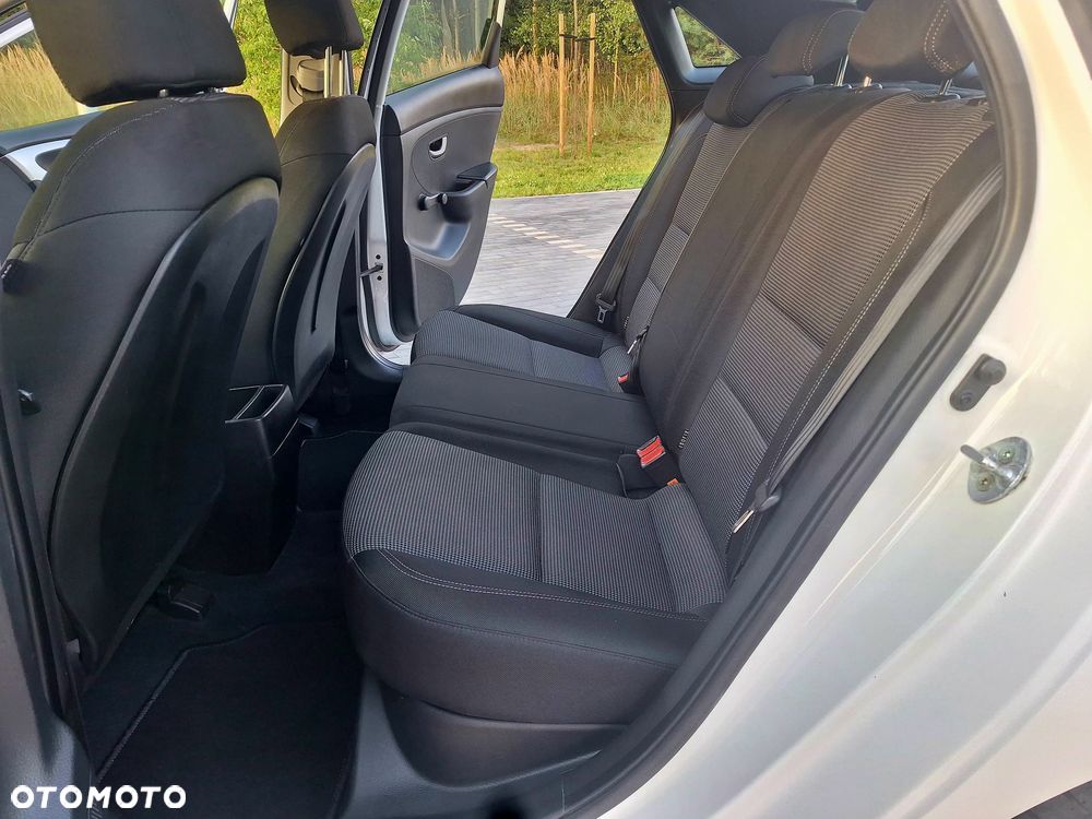 Hyundai i30 1.4 Trend - 15