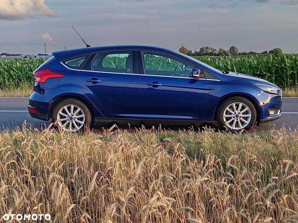 Ford Focus 1.5 EcoBoost Titanium ASS - 7