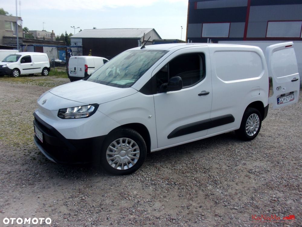 Toyota Proace City - 8