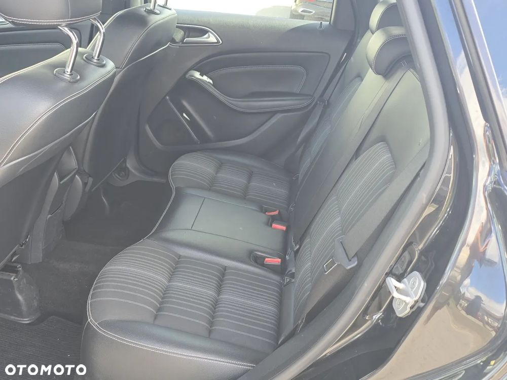 Mercedes-Benz Klasa B 180 CDI BlueEFFICIENCY Edition 1 - 12