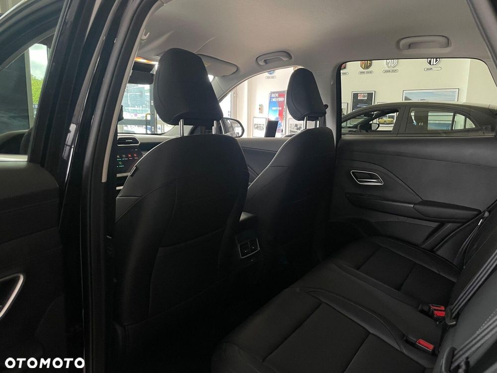 MG ZS Hybrid+ - 14